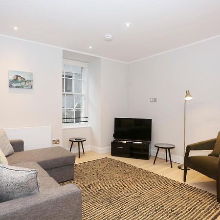 Joivy Modern And Airy Flat On The Historic Royal Mile Lejlighed EDI Eksteriør billede