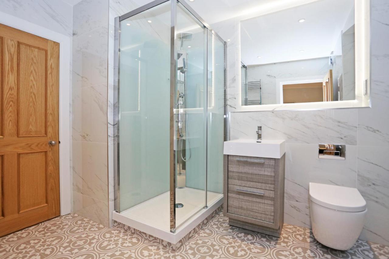 Joivy Modern And Airy Flat On The Historic Royal Mile Lejlighed EDI Eksteriør billede