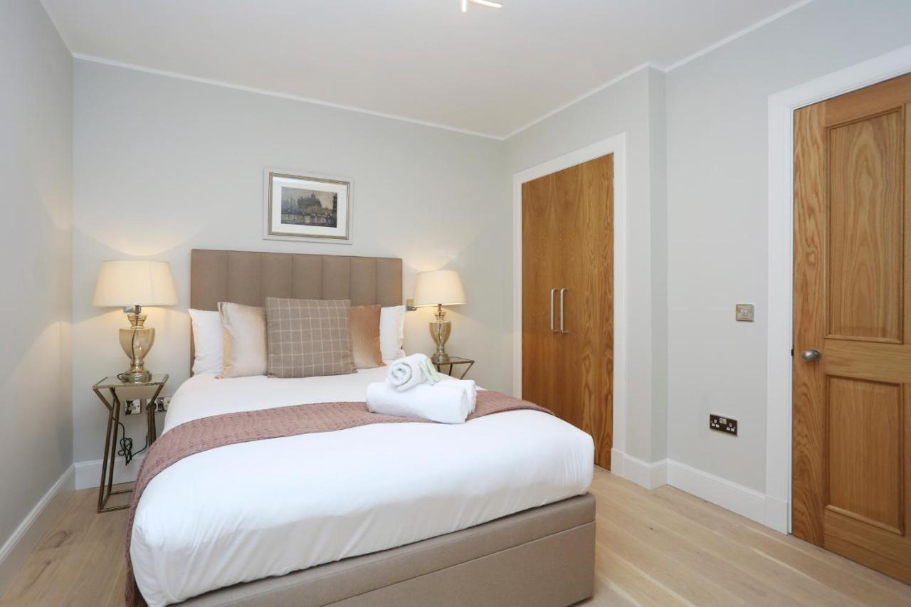 Joivy Modern And Airy Flat On The Historic Royal Mile Lejlighed EDI Eksteriør billede